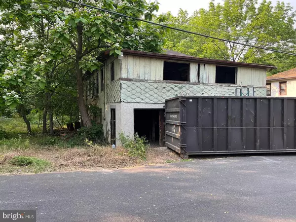 Schwenksville, PA 19473,16 WOODSIDE AVE