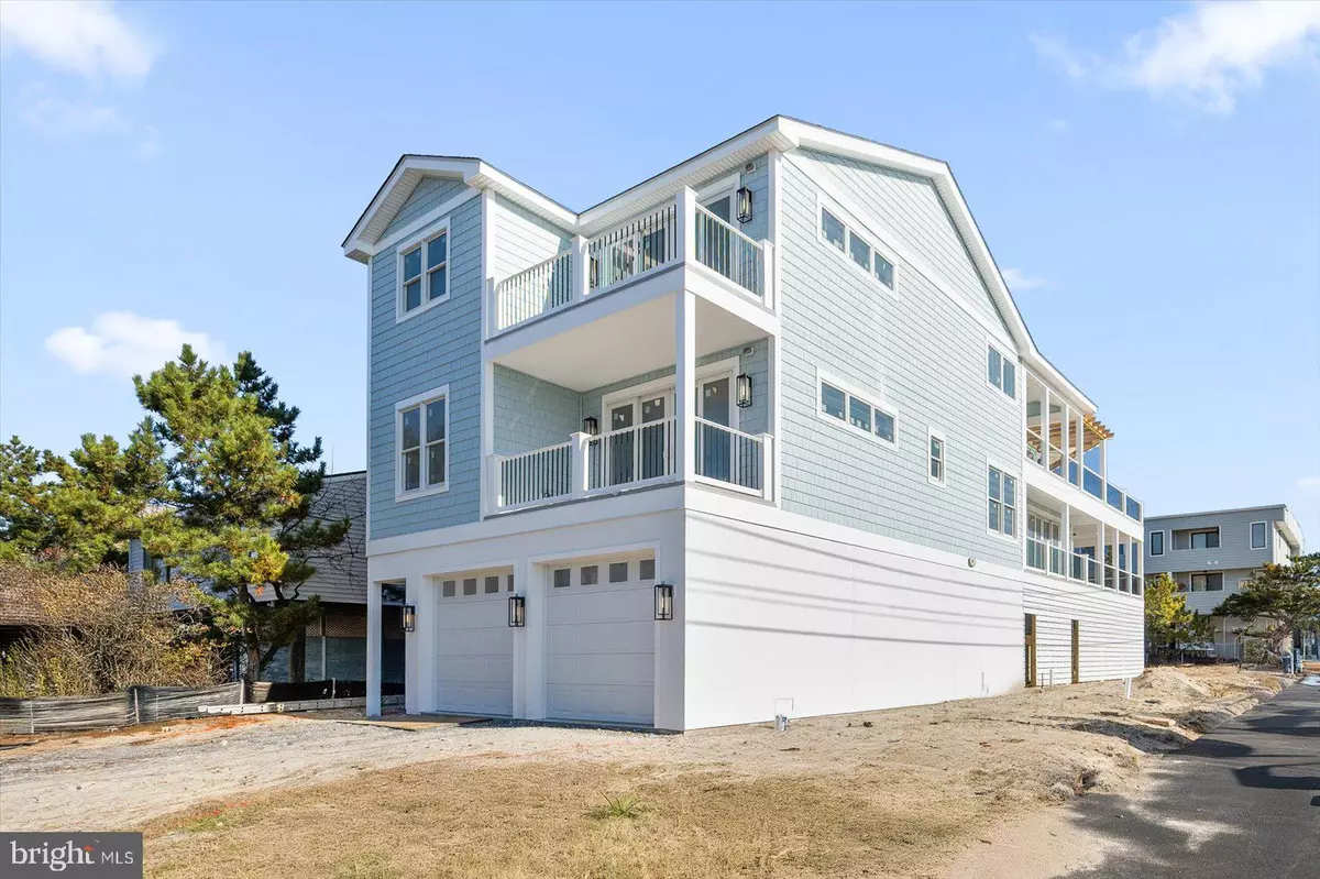 Bethany Beach, DE 19930,99 1ST ST