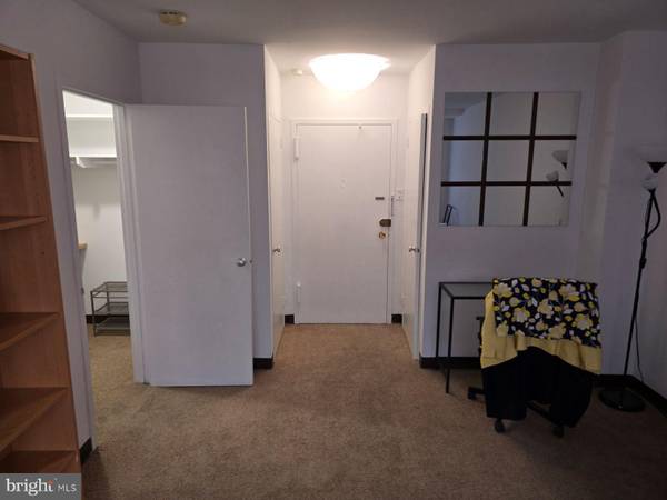 Arlington, VA 22209,1121 ARLINGTON BLVD #315