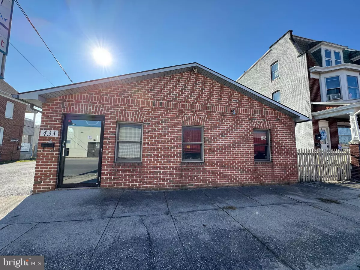 Hanover, PA 17331,443 YORK ST