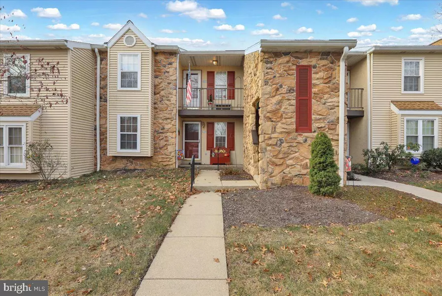 156 VALLEY GREENE CIR, Reading, PA 19610