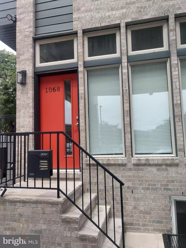 1068 N FRONT ST #COMMERCIAL, Philadelphia, PA 19123