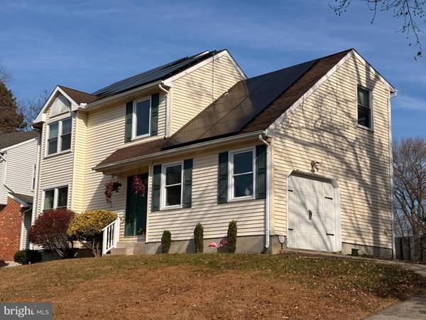 34 DANVERS CIR, Newark, DE 19702