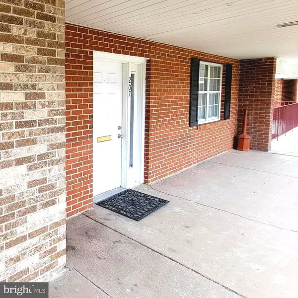 14300 GALLANT FOX LN #207, Bowie, MD 20715