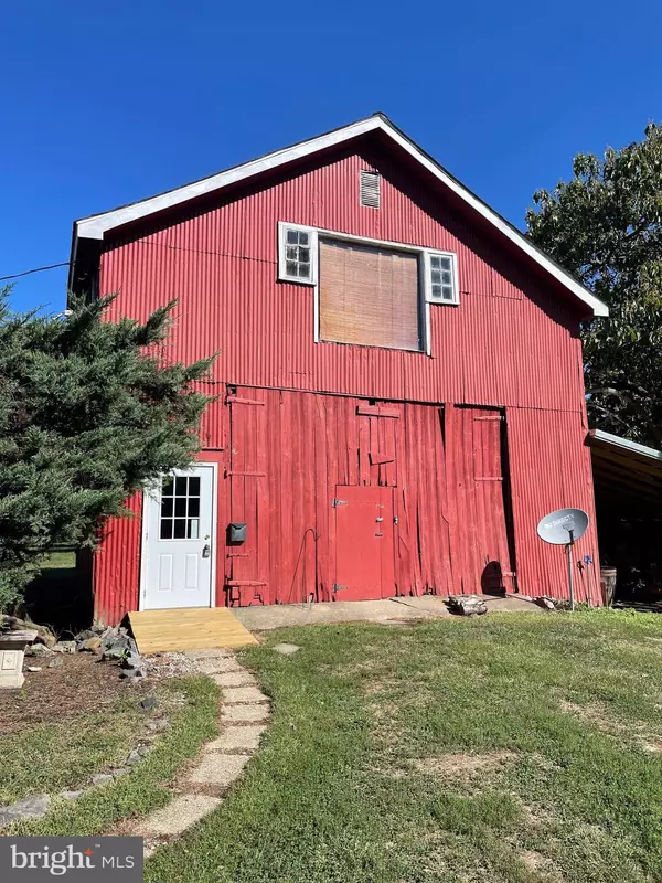 Middletown, DE 19709,4677 SUMMIT BRIDGE RD #GRANARY BARN APT