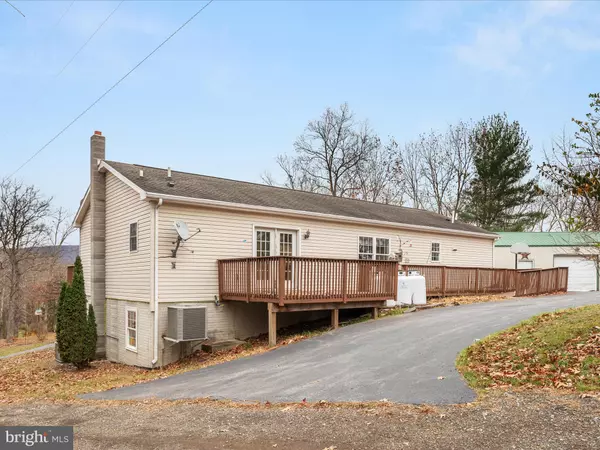 Hedgesville, WV 25427,1041 PUFFENBURGER LN