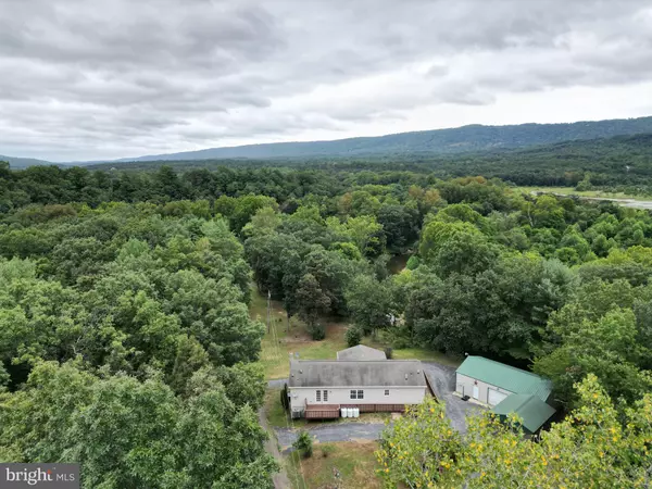 Hedgesville, WV 25427,1041 PUFFENBURGER LN