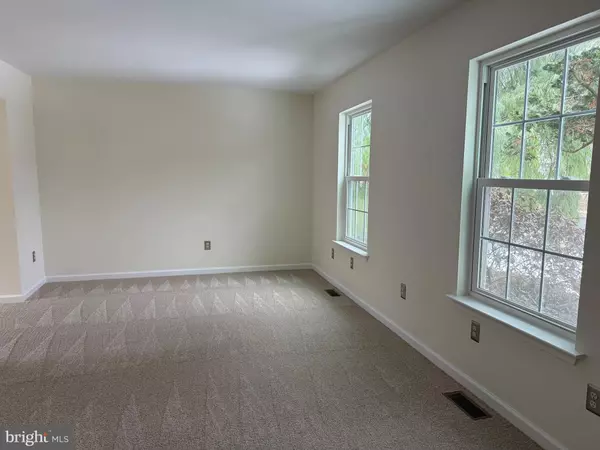 Pipersville, PA 18947,6013 SPLIT LOG DR