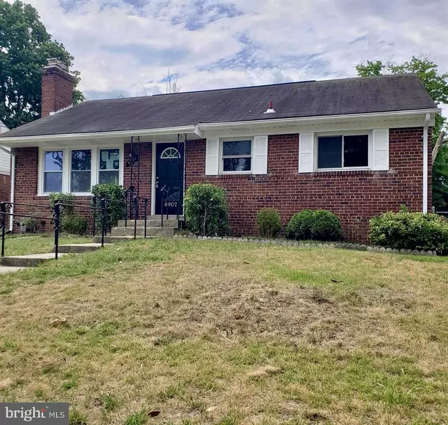 6907 LANSDALE ST, District Heights, MD 20747