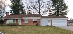 2872 S QUEEN ST, Dallastown, PA 17313