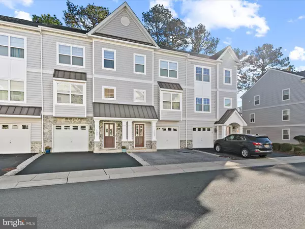 Rehoboth Beach, DE 19971,37083 TURNSTONE CIRCLE #46