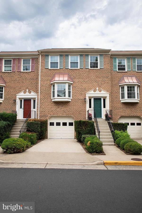 6604 IRVIN PL, Alexandria, VA 22312