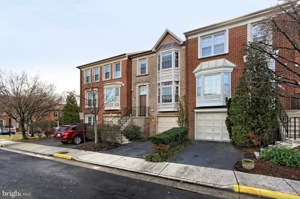 Alexandria, VA 22315,6153 BRAELEIGH LN