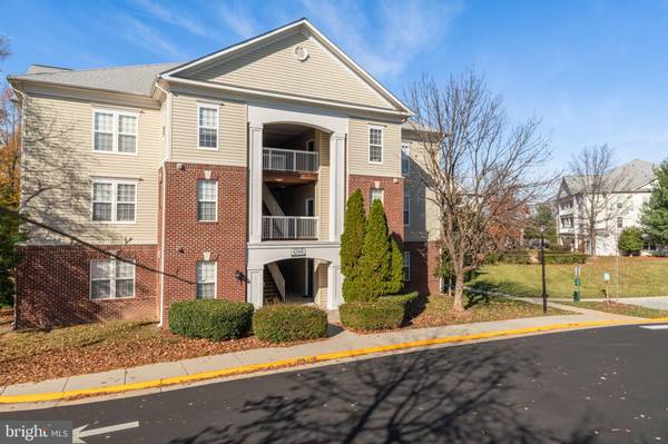 42446 MAYFLOWER TER #301, Brambleton, VA 20148