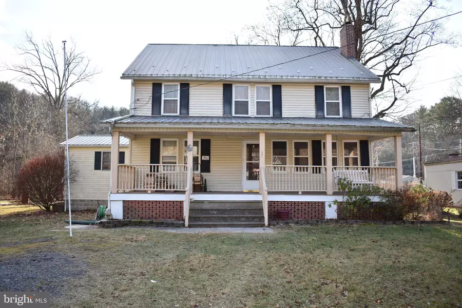 949 WATERFALL, Waterfall, PA 16689