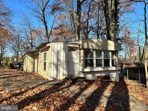 700 SALEM RD #11, Etters, PA 17319