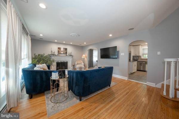 Newtown Square, PA 19073,611 TENNIS AVE