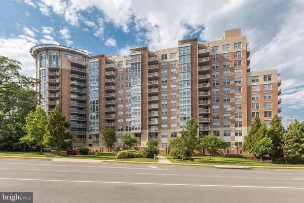 11800 SUNSET HILLS RD #203, Reston, VA 20190