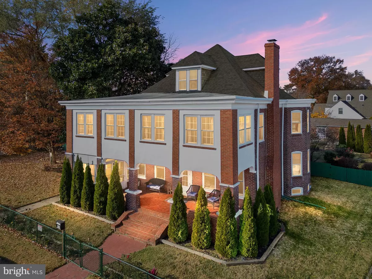 New Castle, DE 19720,166 E 2ND