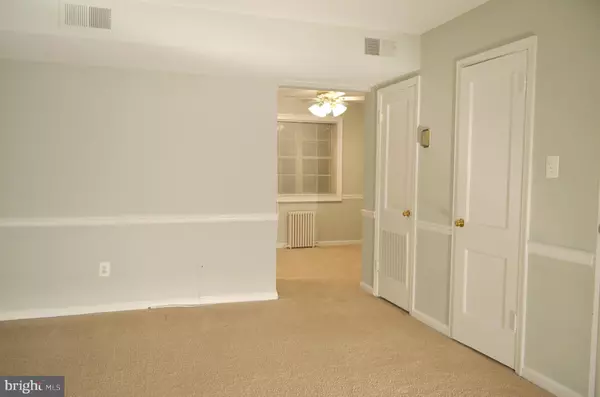 Arlington, VA 22209,1304 N MEADE ST #3