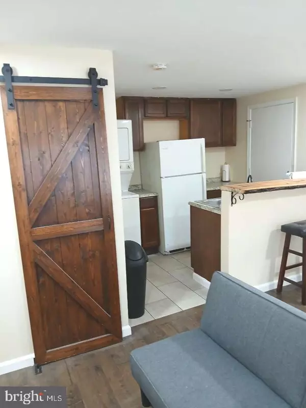 Baltimore, MD 21225,3603-3605 4TH ST