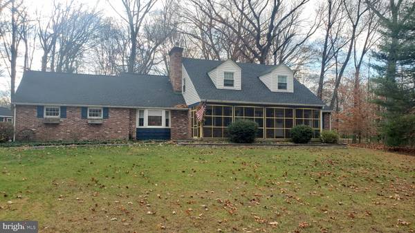 81 SANDYWOOD DR, Doylestown, PA 18901