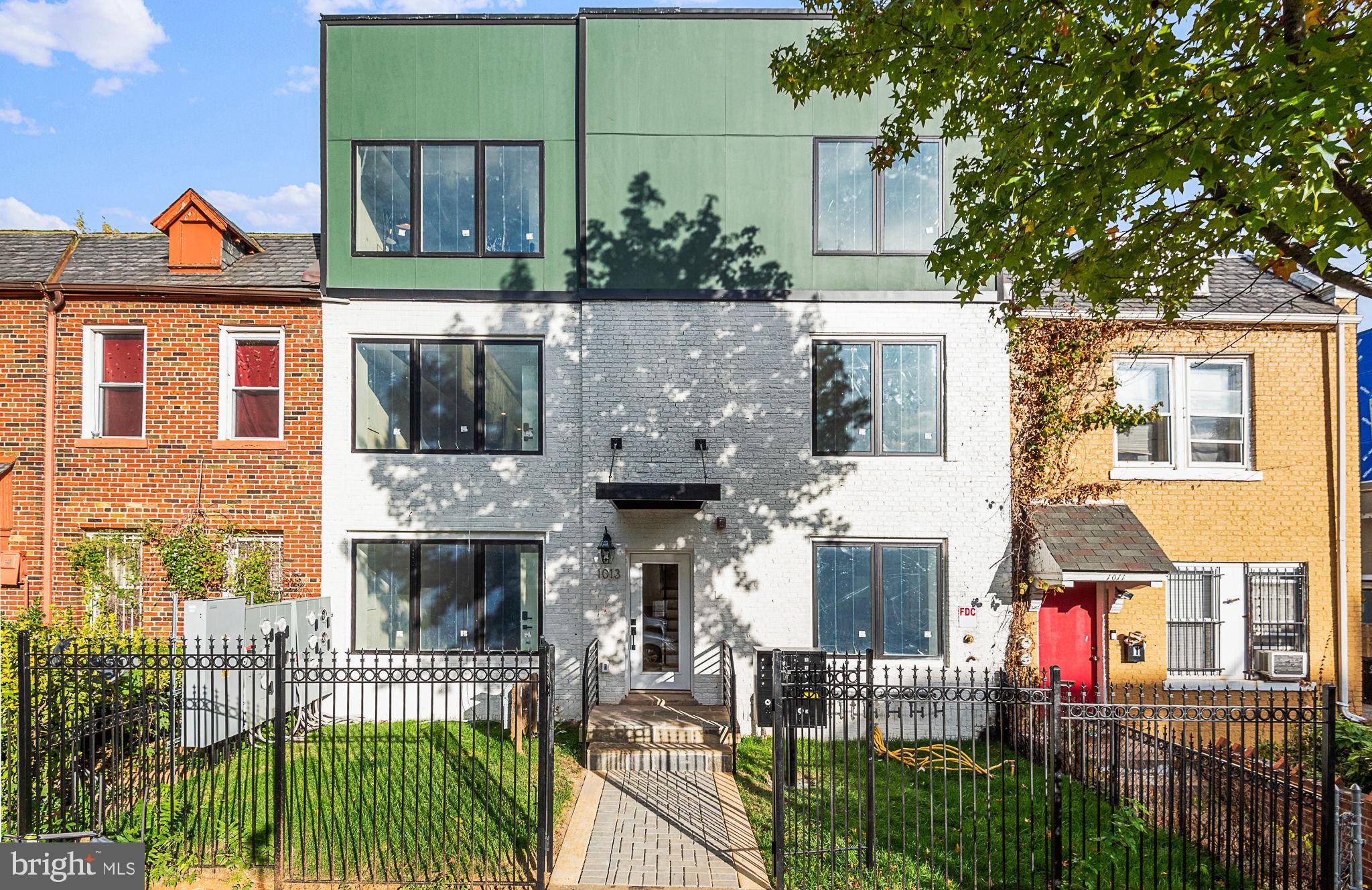 Washington, DC 20002,1013 17TH PL NE #7