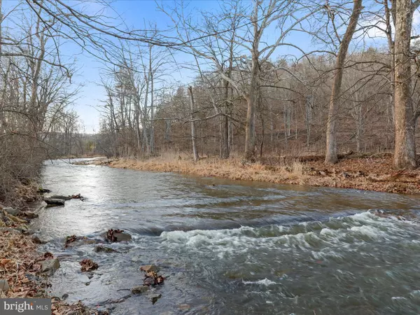 Baker, WV 26801,8056 NEEDMORE RD