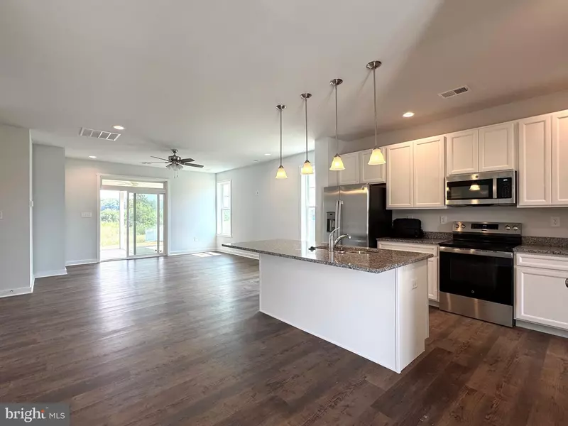 168 SANTIAGO CIR, Martinsburg, WV 25403