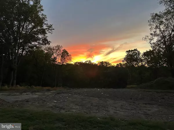 Lancaster, PA 17603,80 JACKSON DR