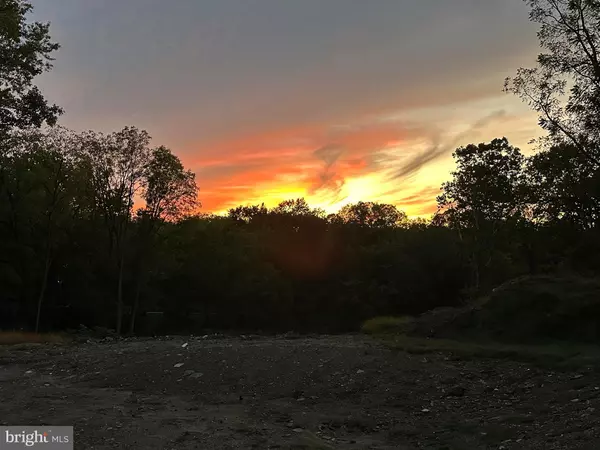 Lancaster, PA 17603,80 JACKSON DR