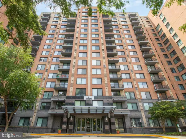 2451 MIDTOWN AVE #1327, Alexandria, VA 22303