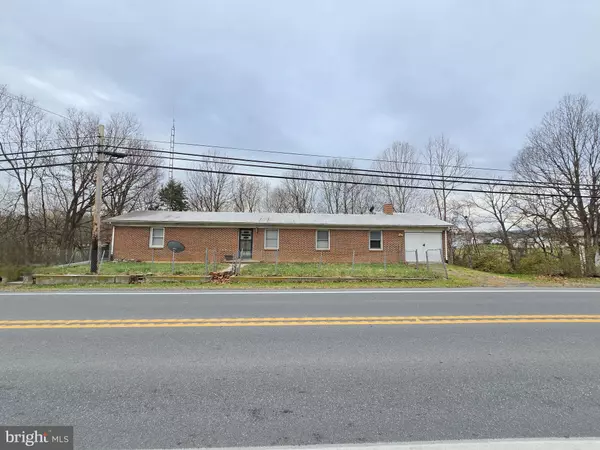 2972 GERRARDSTOWN RD, Inwood, WV 25428