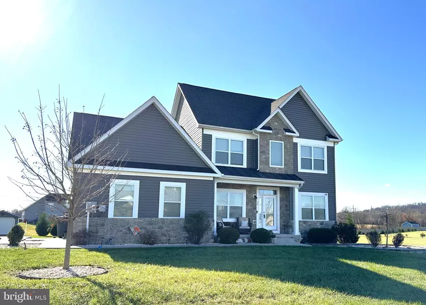 56 GLETNER LANDING, Hedgesville, WV 25427