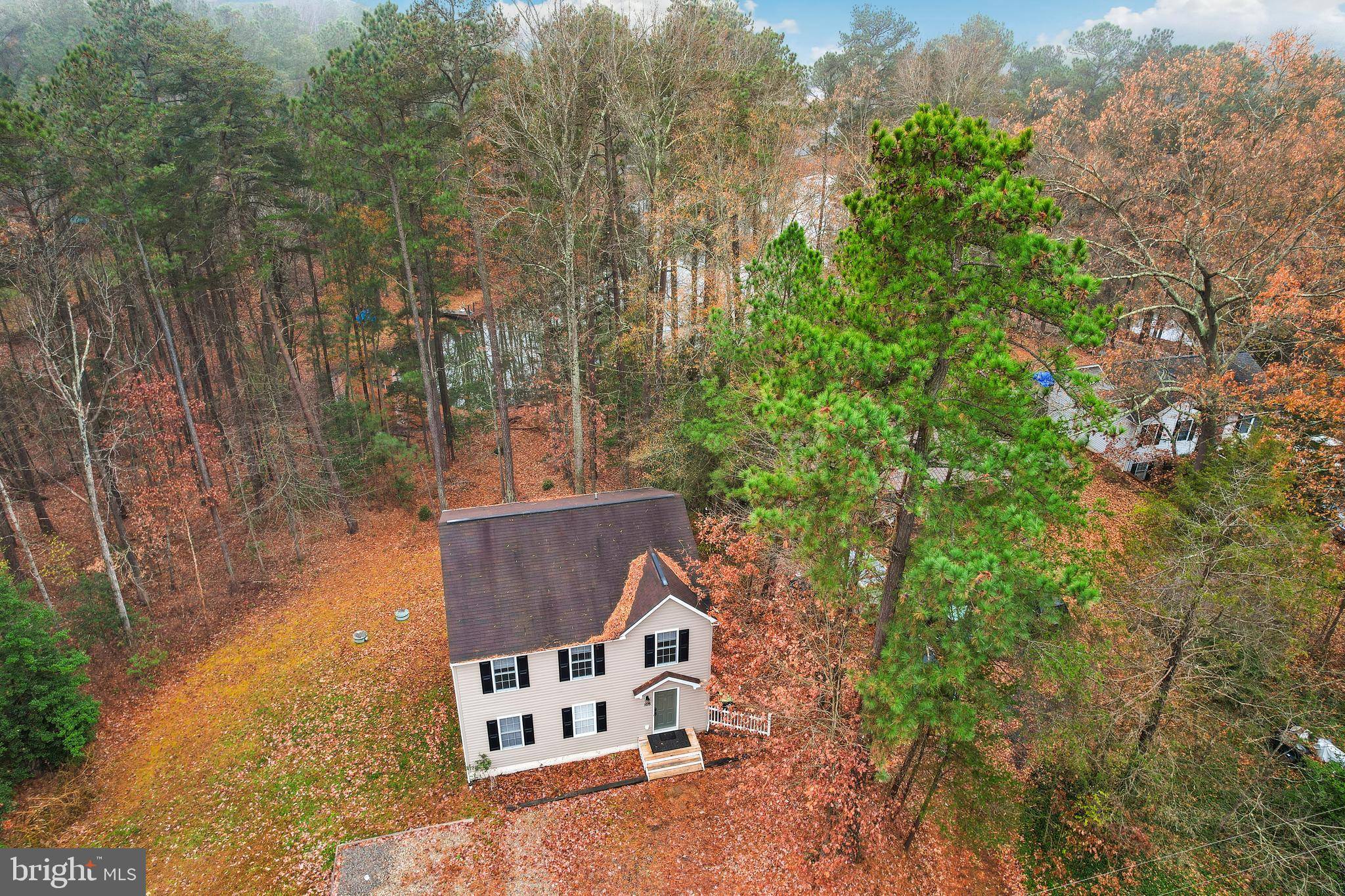 105 WAVERLY DR, Ruther Glen, VA 22546