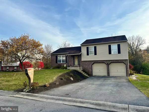 Lebanon, PA 17046,19 WINCHESTER CIR