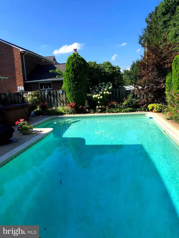 Nottingham, MD 21236,9221 GREENHOUSE CIR