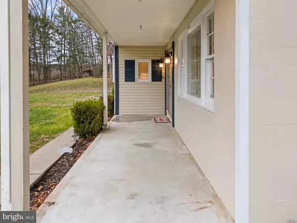 Tyrone, PA 16686,2742 PENNINGTON RD
