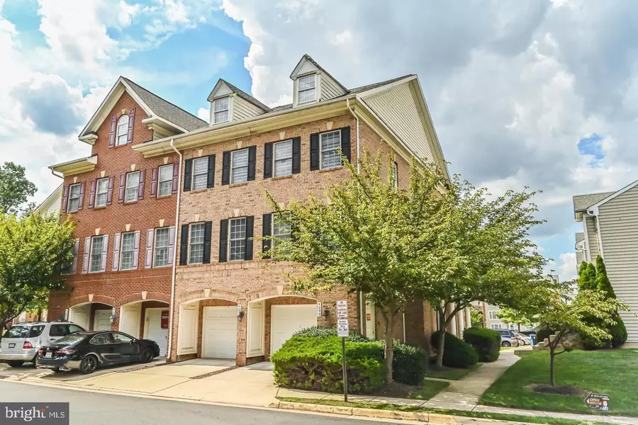 4699 RED ADMIRAL WAY #143, Fairfax, VA 22033