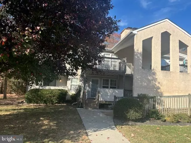 Egg Harbor Township, NJ 08234,453 LONDON COURT II