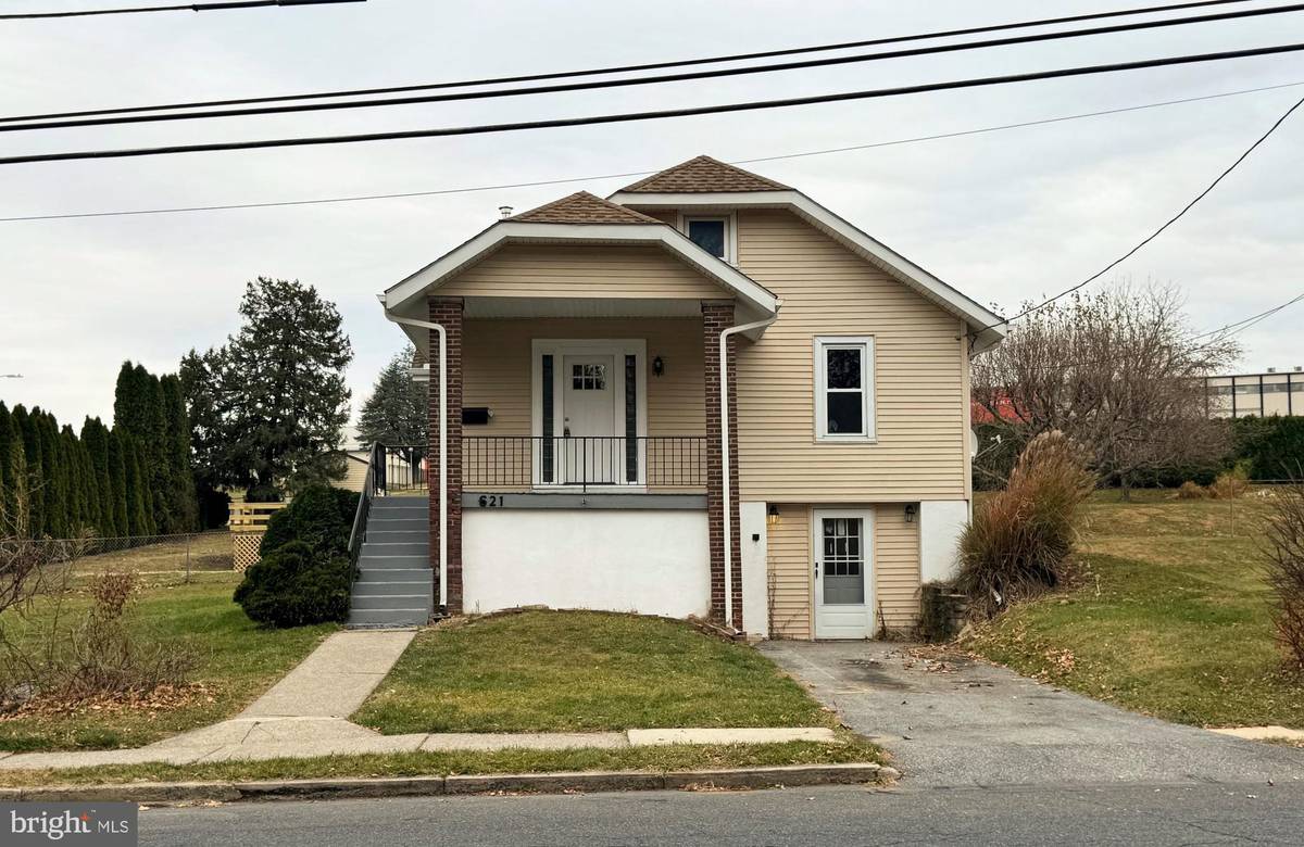 Catasauqua, PA 18032,621 SAINT JOHN ST