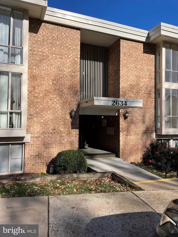 2634 WAGON DR #282 (#2D),  Alexandria,  VA 22303