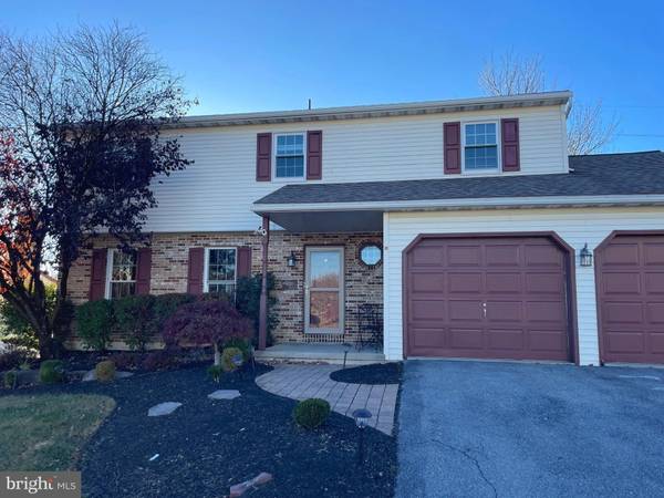 804 BLUE GATE LN, Reading, PA 19608