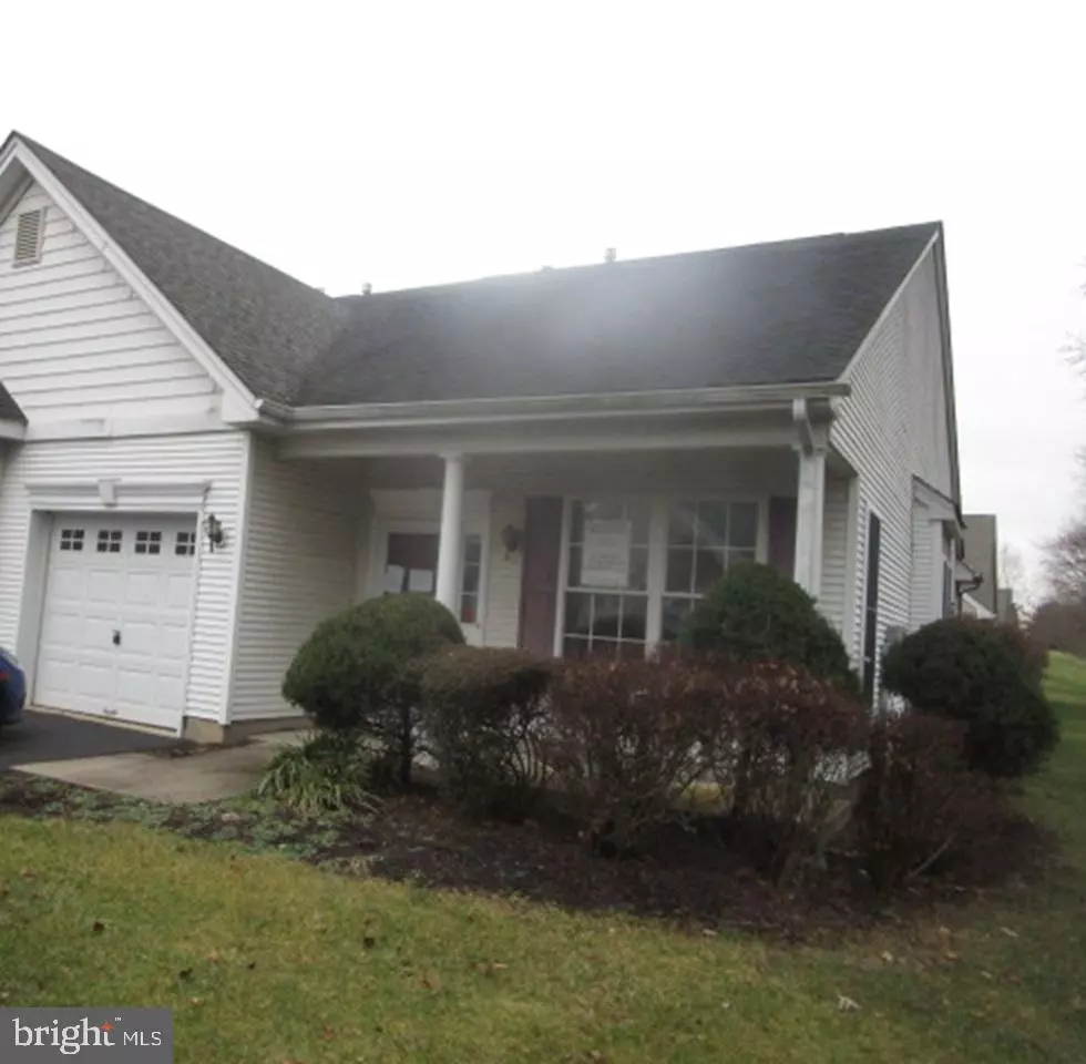 Hamilton, NJ 08690,267 MEADOWLARK DR