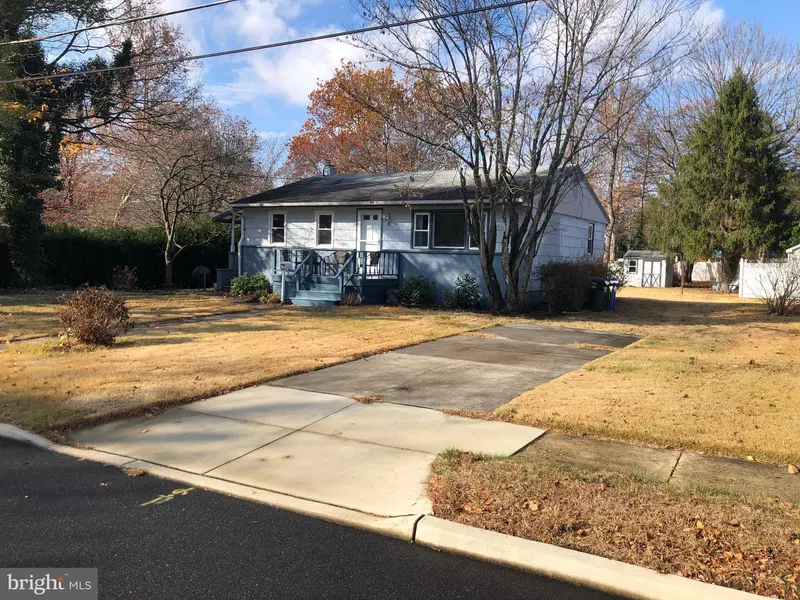 210 WARREN AVE, Sewell, NJ 08080