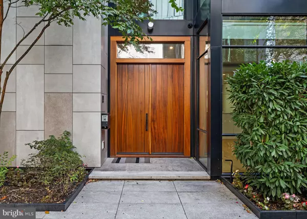 Philadelphia, PA 19103,249 S 24TH ST #H