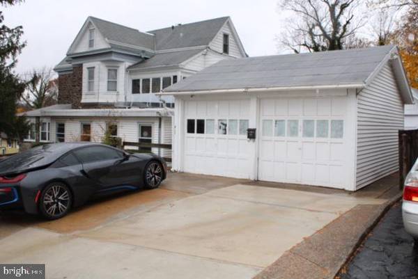 Elkins Park, PA 19027,7301 CHESTNUT AVE #GARAGE