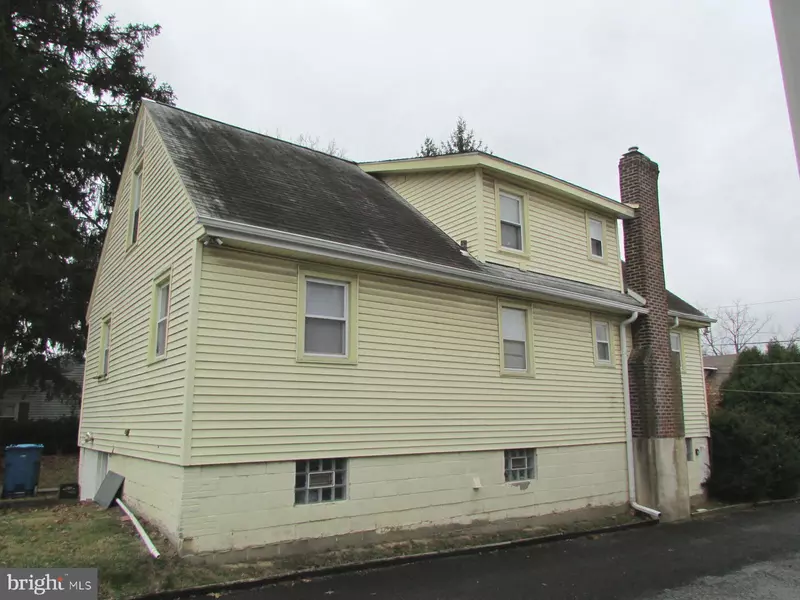 435 SUMMIT AVE, Horsham, PA 19044