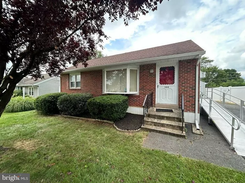 132 N 41ST ST, Allentown, PA 18104