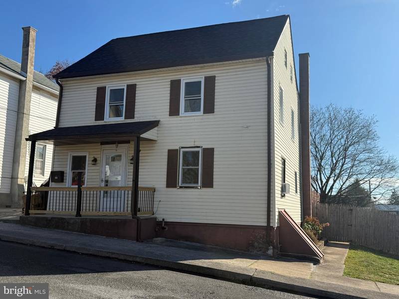 280 E HIGH ST, Middletown, PA 17057